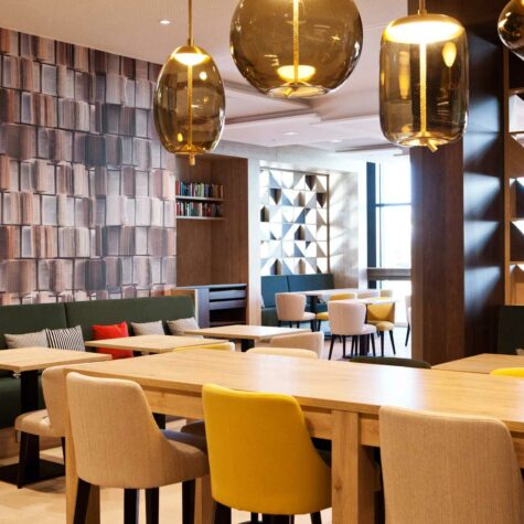 Hampton by Hilton