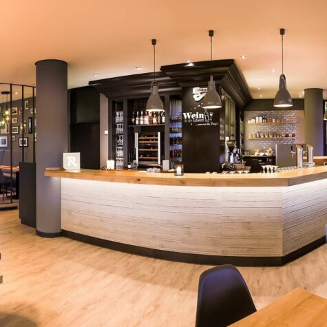 Mercure Hotel Bar